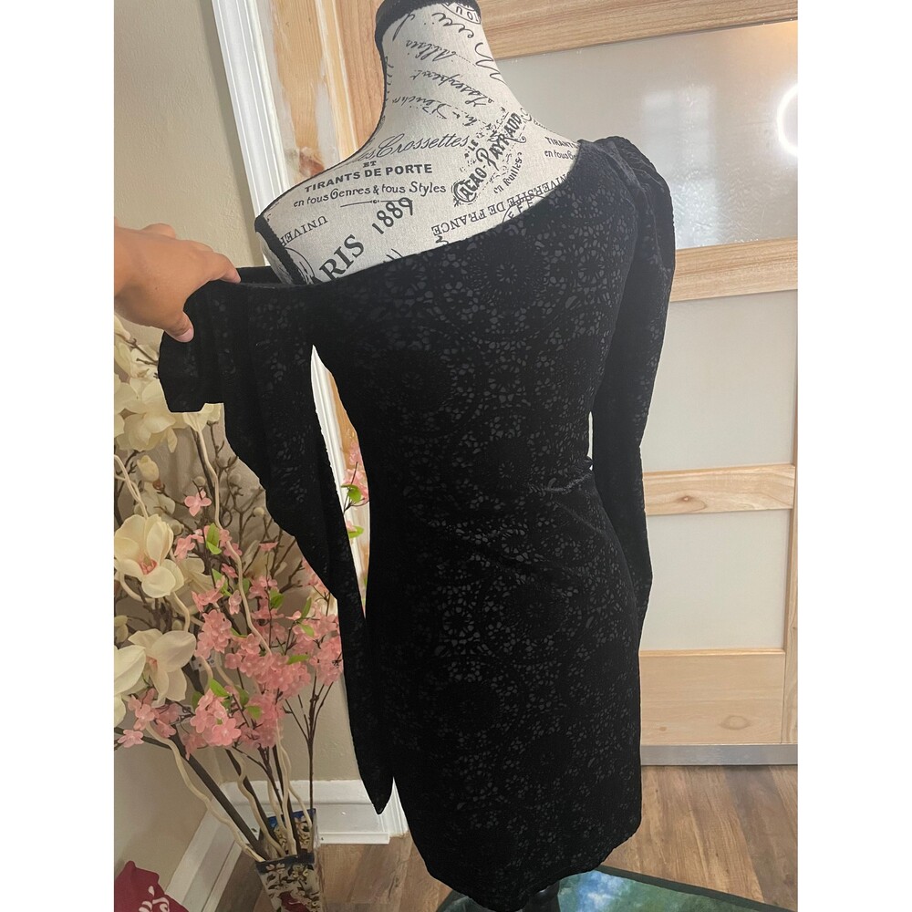 Bailey 44 Black Faux Velvet Mini Evening Dress Off-Shoulder Women Medium - Picture 6 of 10